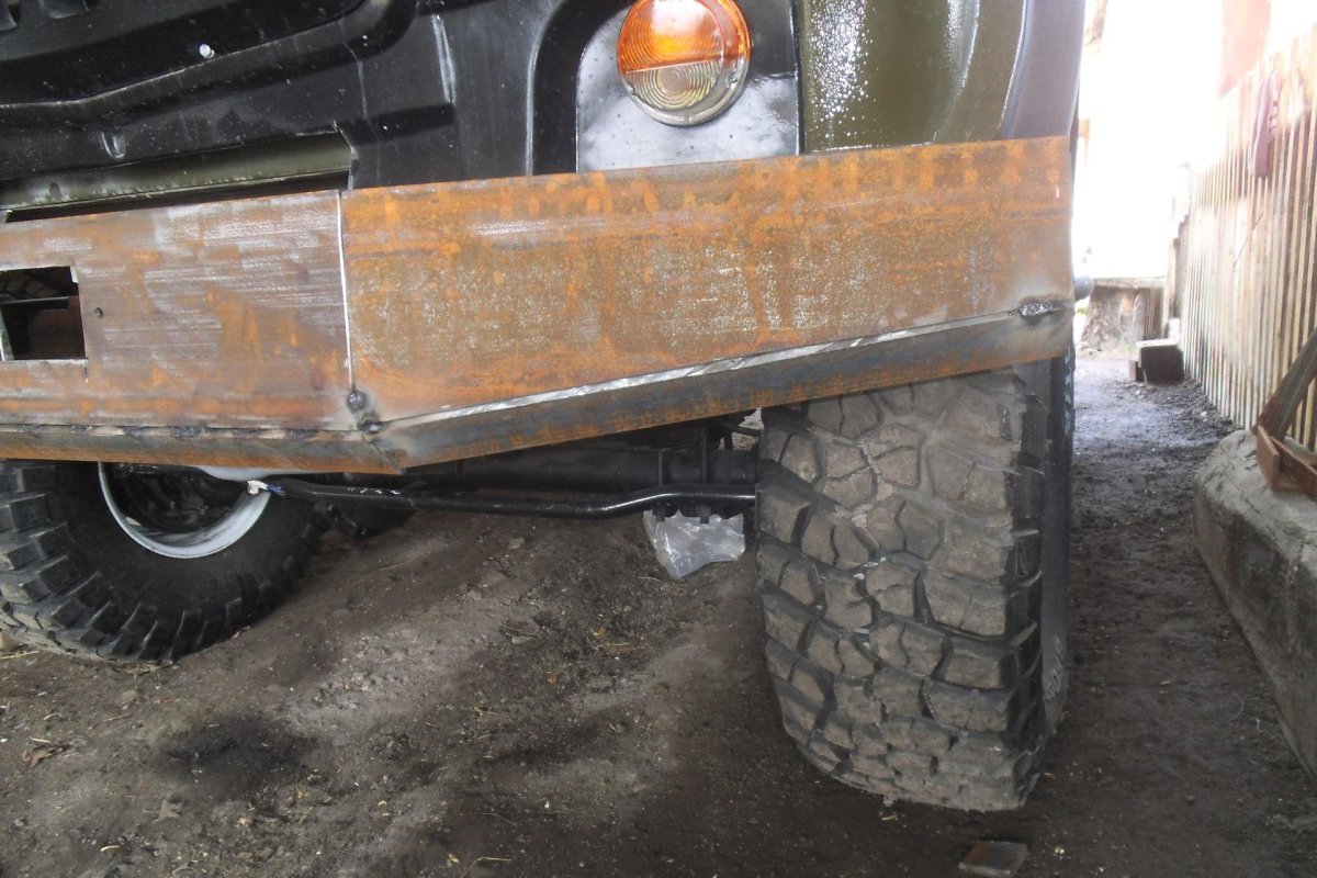 Передний бампер на УАЗ Хантер из швеллера