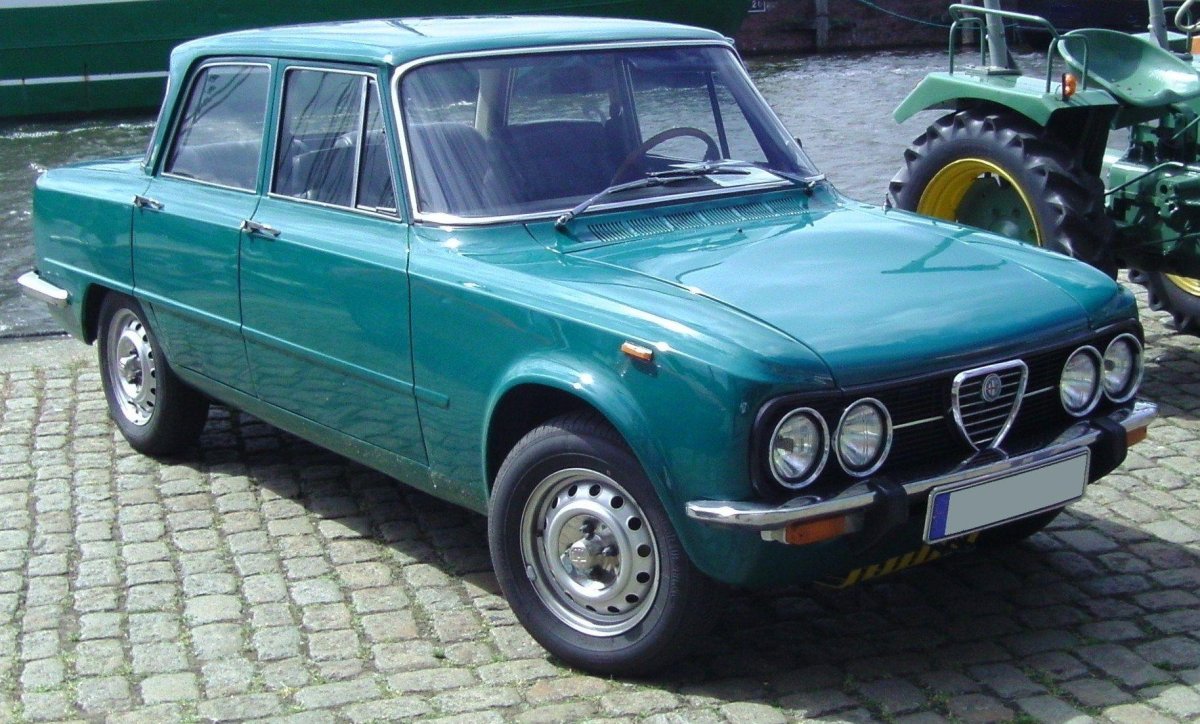Alfa Romeo Giulia 1600 super