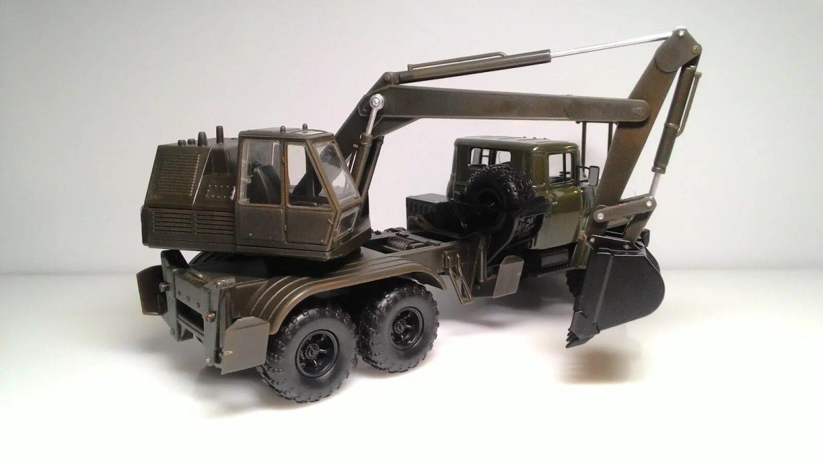 КРАЗ 260 ЭОВ-4422