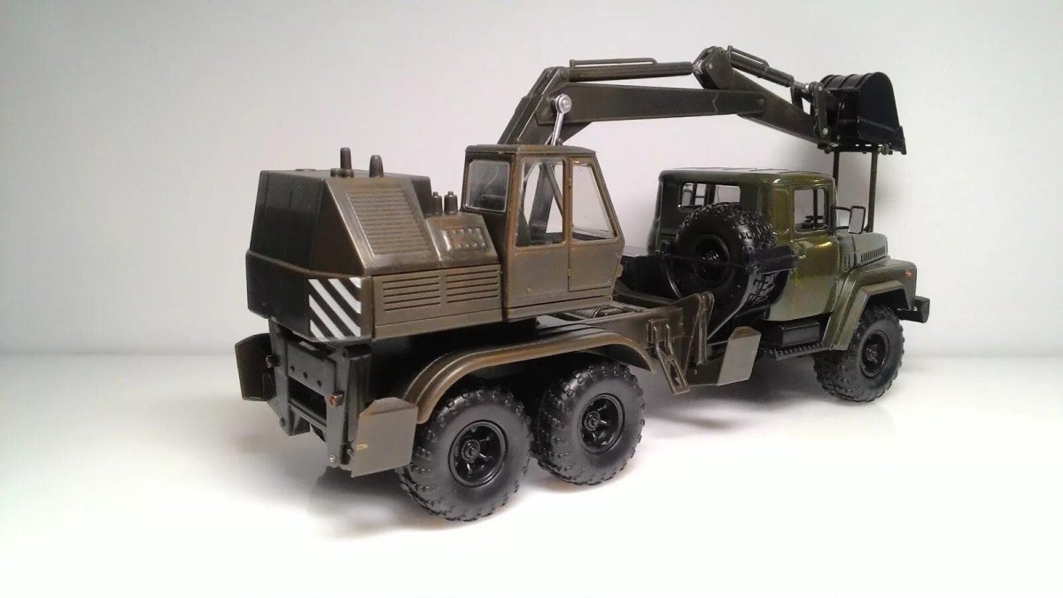 КРАЗ 260 ЭОВ-4422