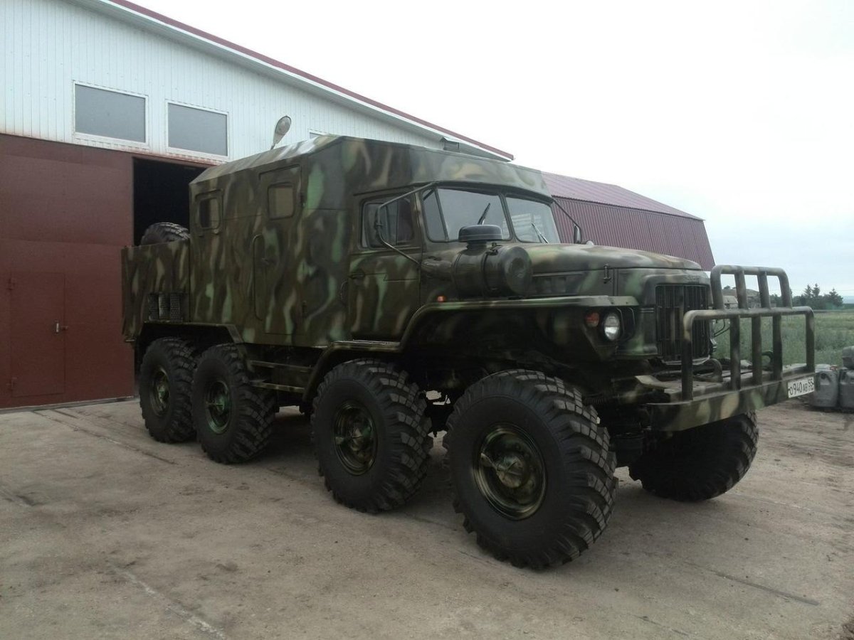 Вездеход 8x8 Урал 4320