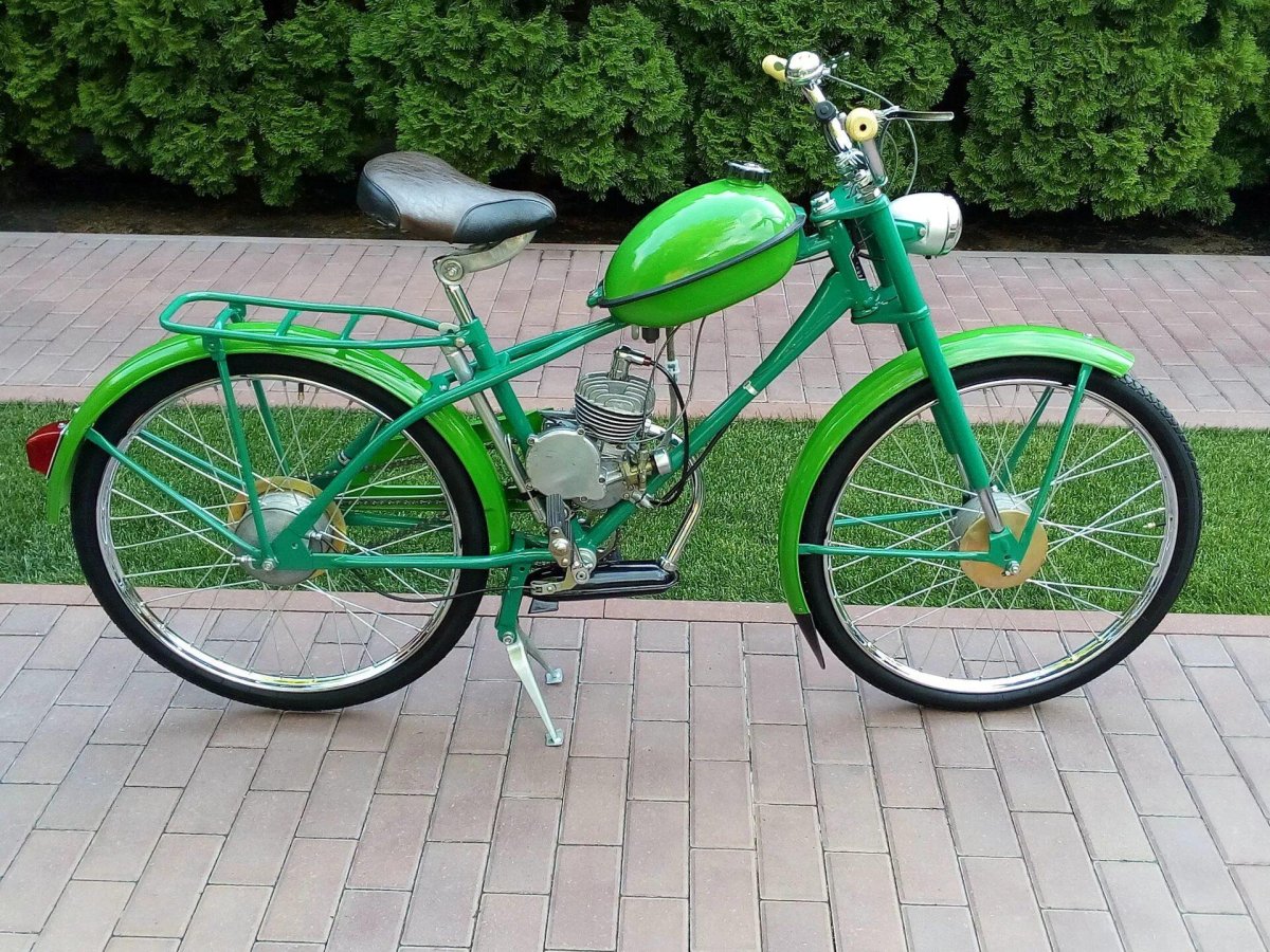 Мопед ЗИФ 16