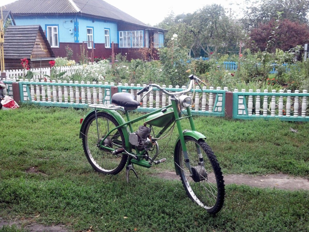 Легкий мопед ЗИФ-20