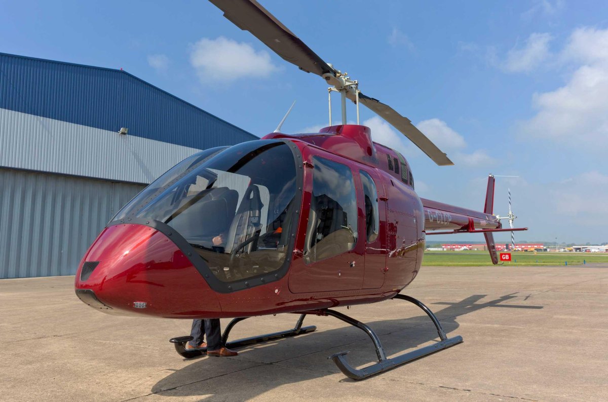 Bell 505 вертолет