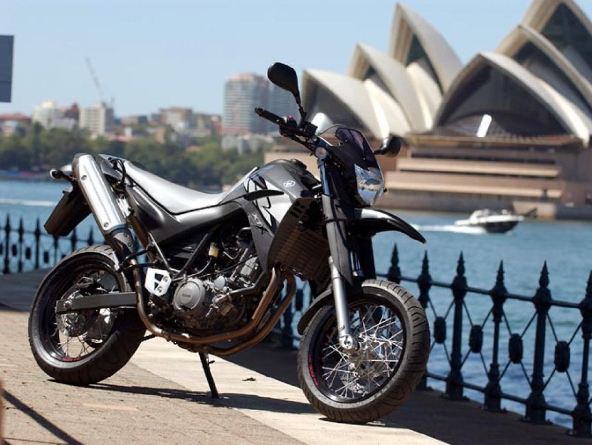 Yamaha XT 660 Supermoto