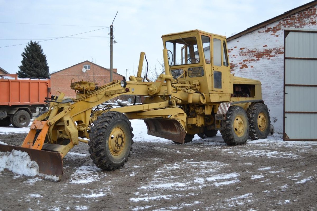 Грейдер ДЗ 143