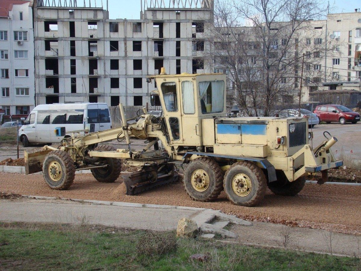 ДЗ-143 автогрейдер