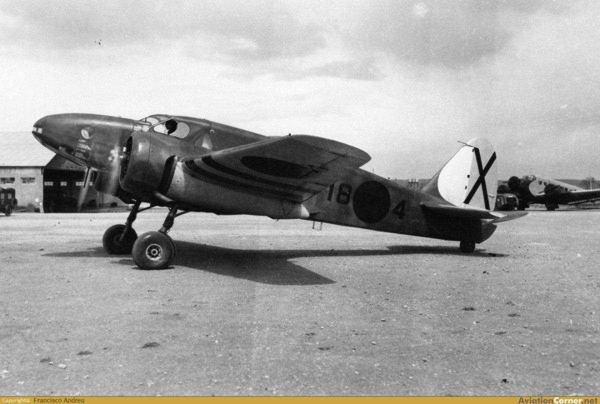 Самолет Caproni CA.310