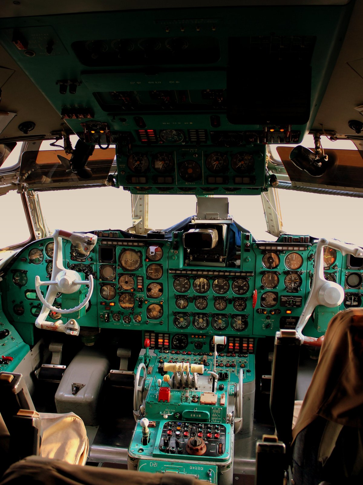 Ил-76 кабина штурмана