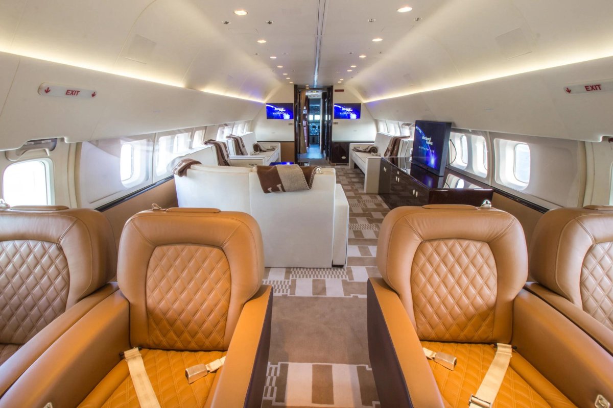 VIP самолет Boeing Business Jet(BBJ)