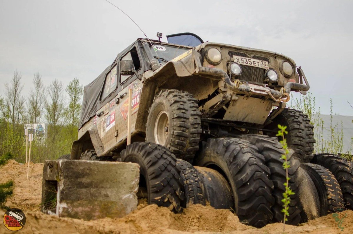 Джип триал трасса