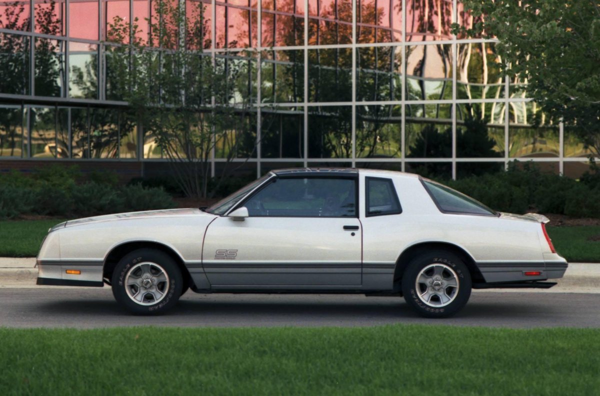 Chevrolet Monte Carlo 1983