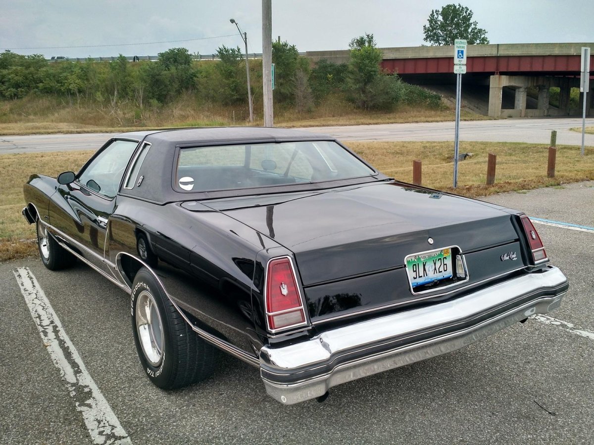 Chevrolet Monte Carlo 1989