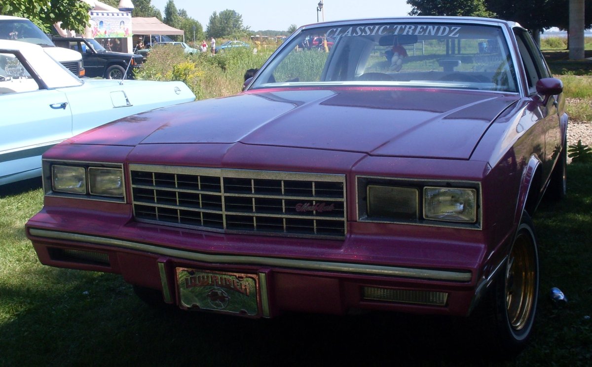 Chevrolet Monte Carlo 1982 Lowrider