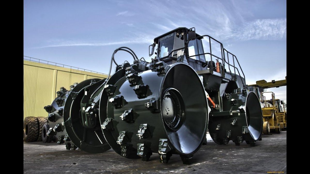 Трактор Биг БАД