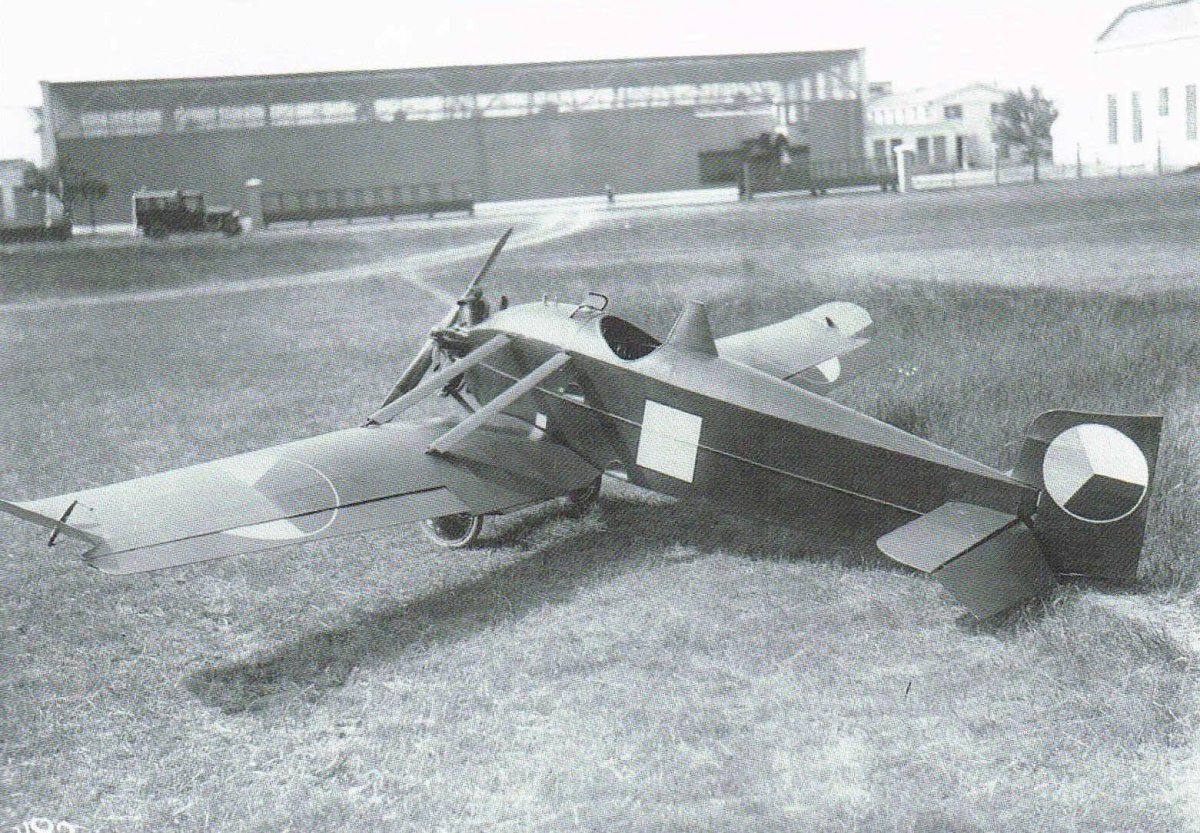Avia BH-9