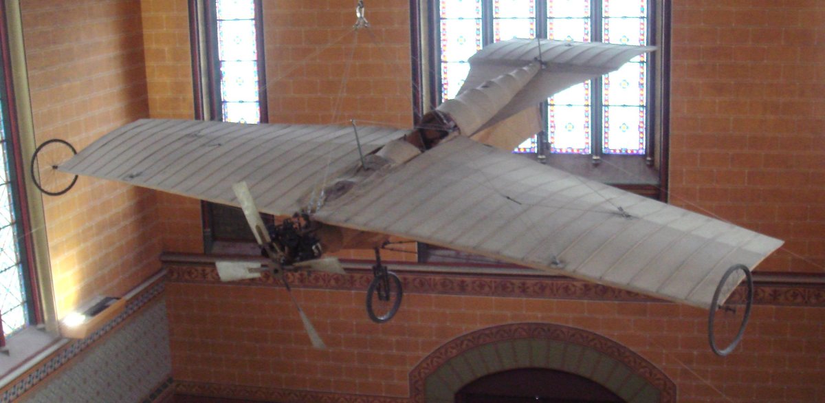 Р. Эно-Пельтри