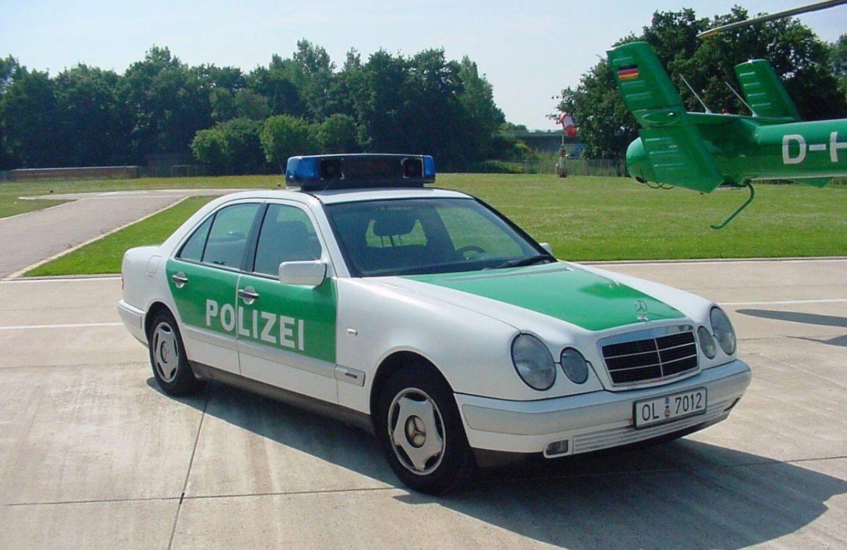 Mercedes Benz w140 Polizei