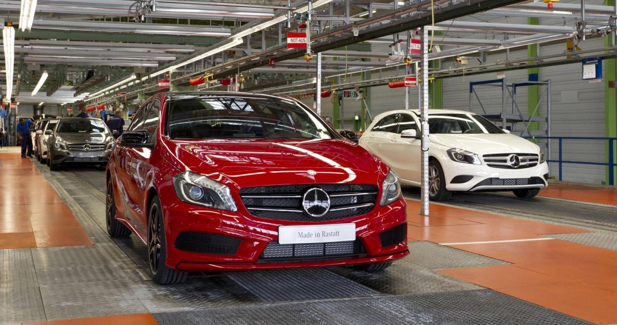 Завод Мерседес в Германии