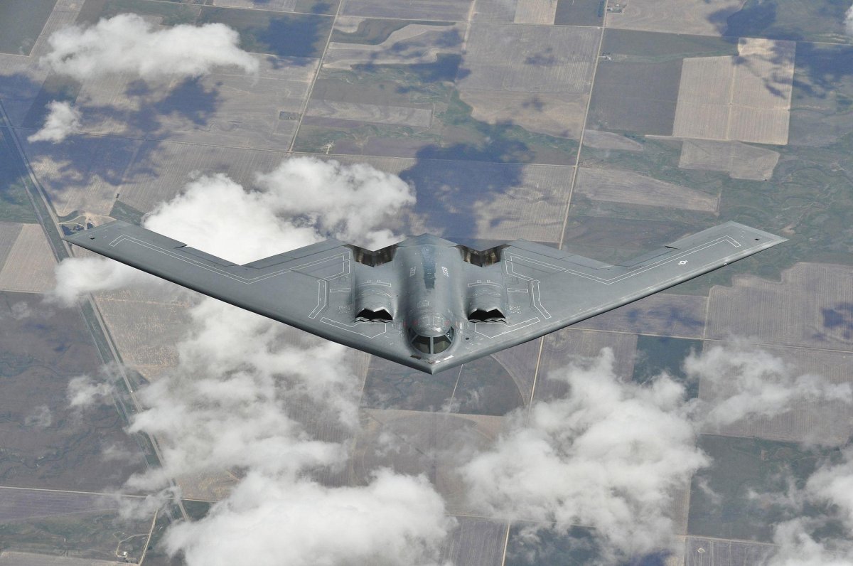 B-2 Spirit: стелс-бомбардировщик