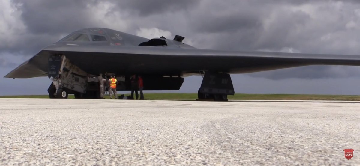 Стелс бомбардировщик б2