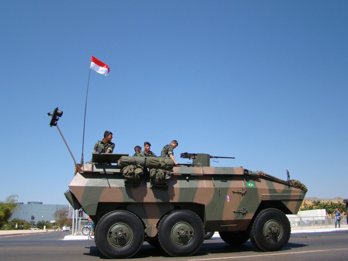 БТР ее-11 Уруту