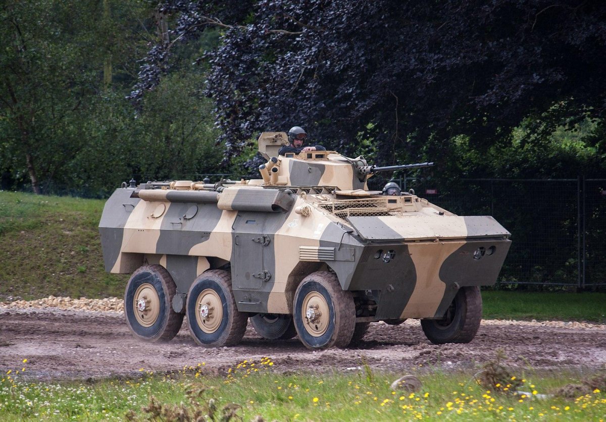 БТР ее-11 Уруту