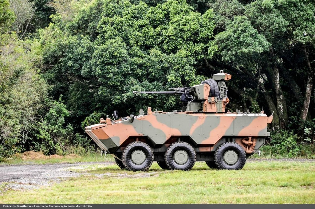 Бронемашины Бразилии