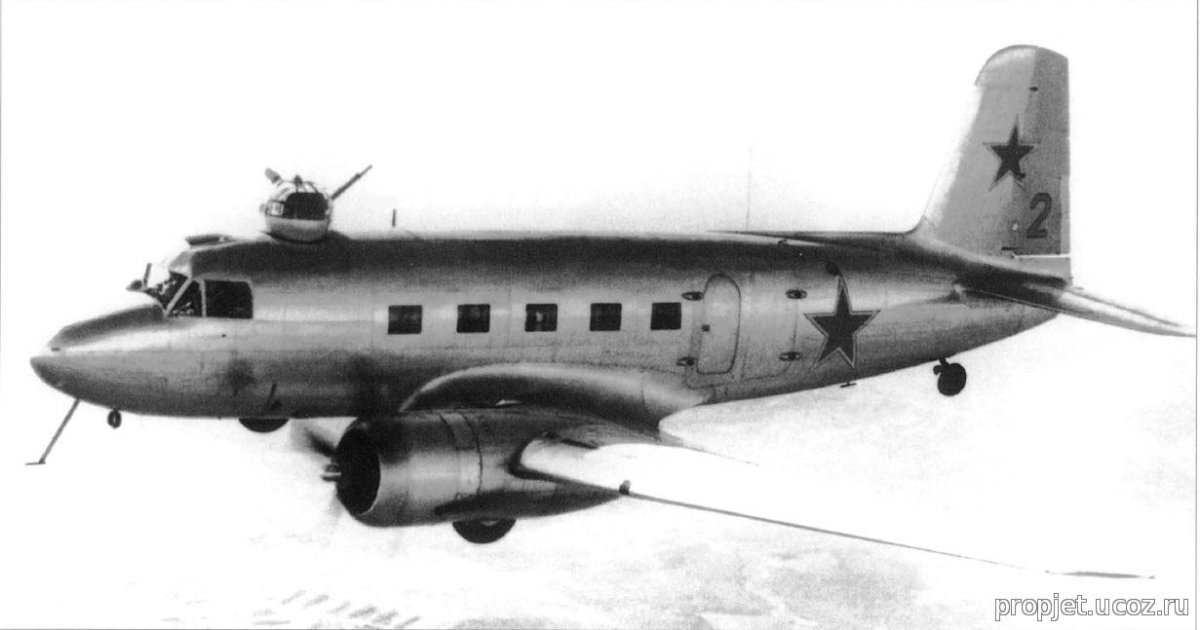 Як-16 самолет