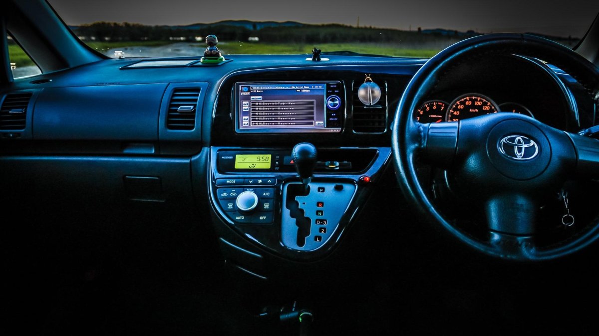 Toyota Wish 2006 салон