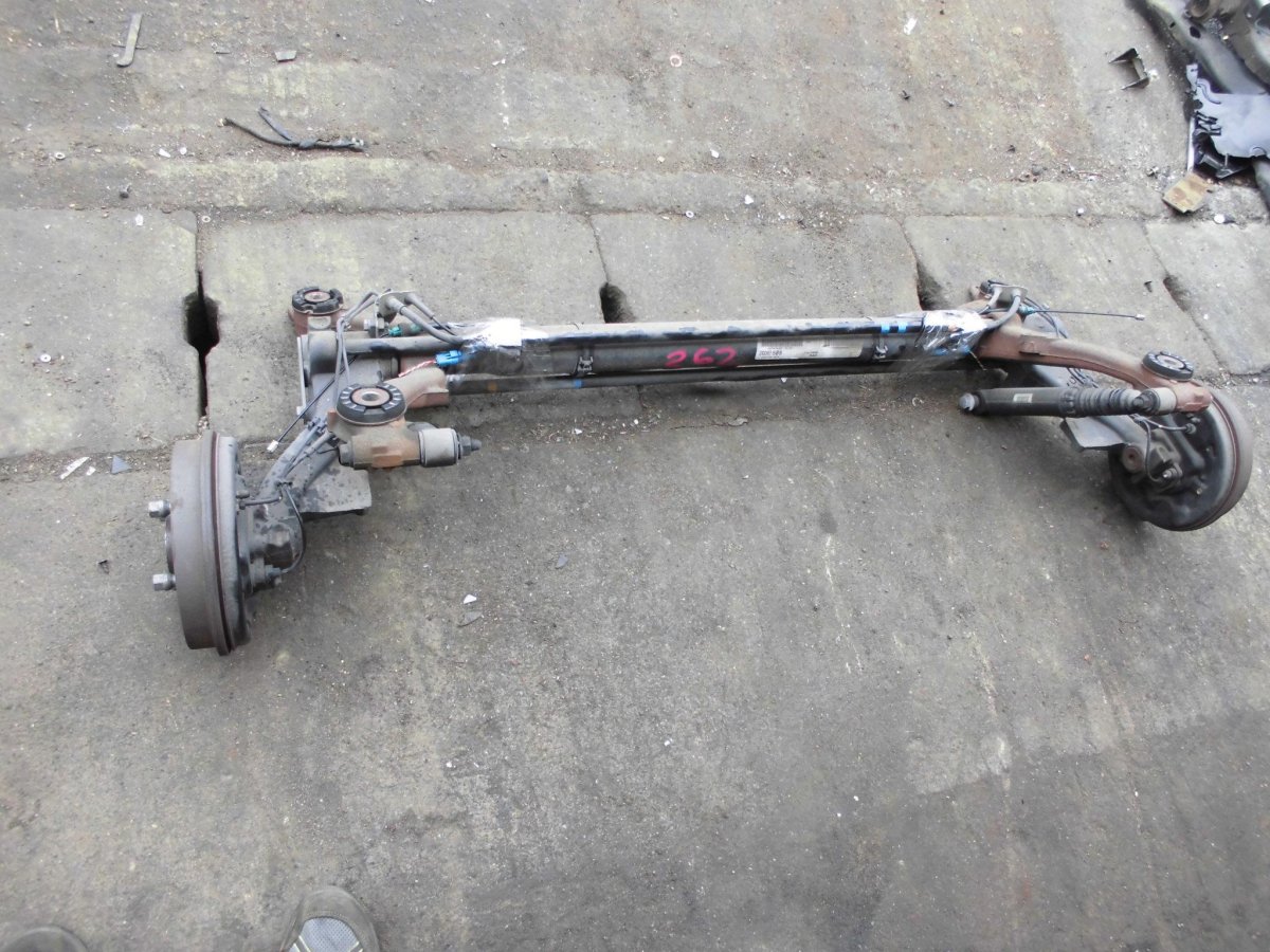 Peugeot 206 задняя балка