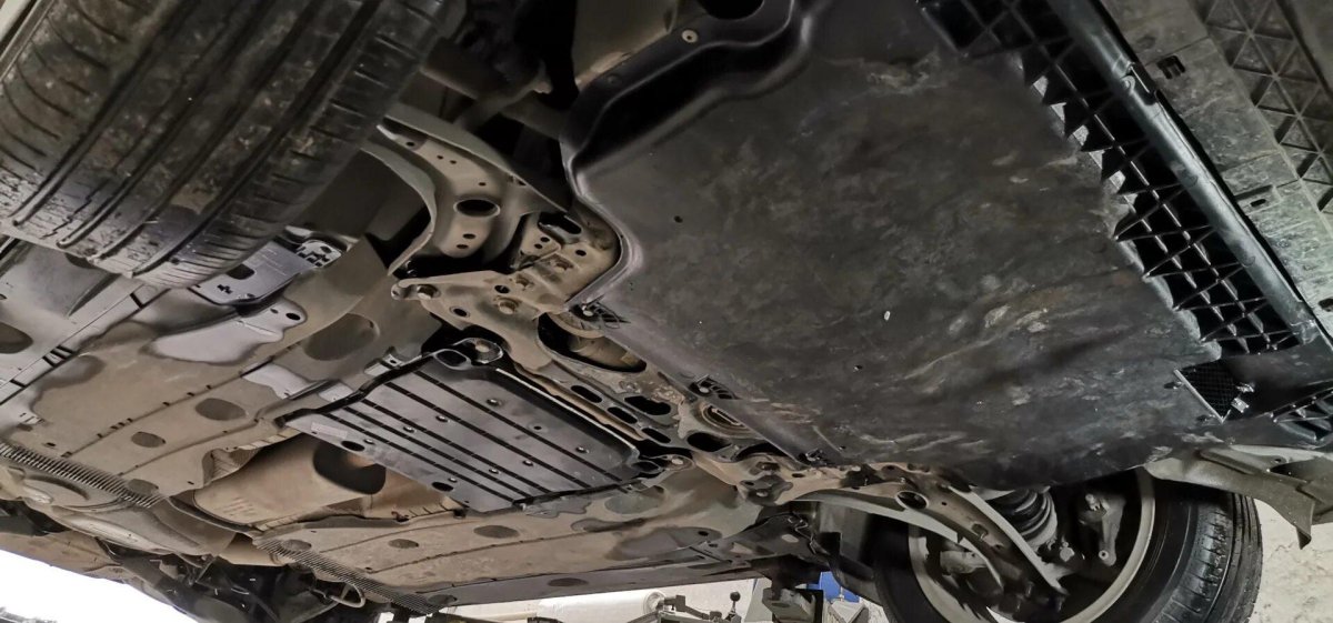 Днище Шкода Октавия 2019