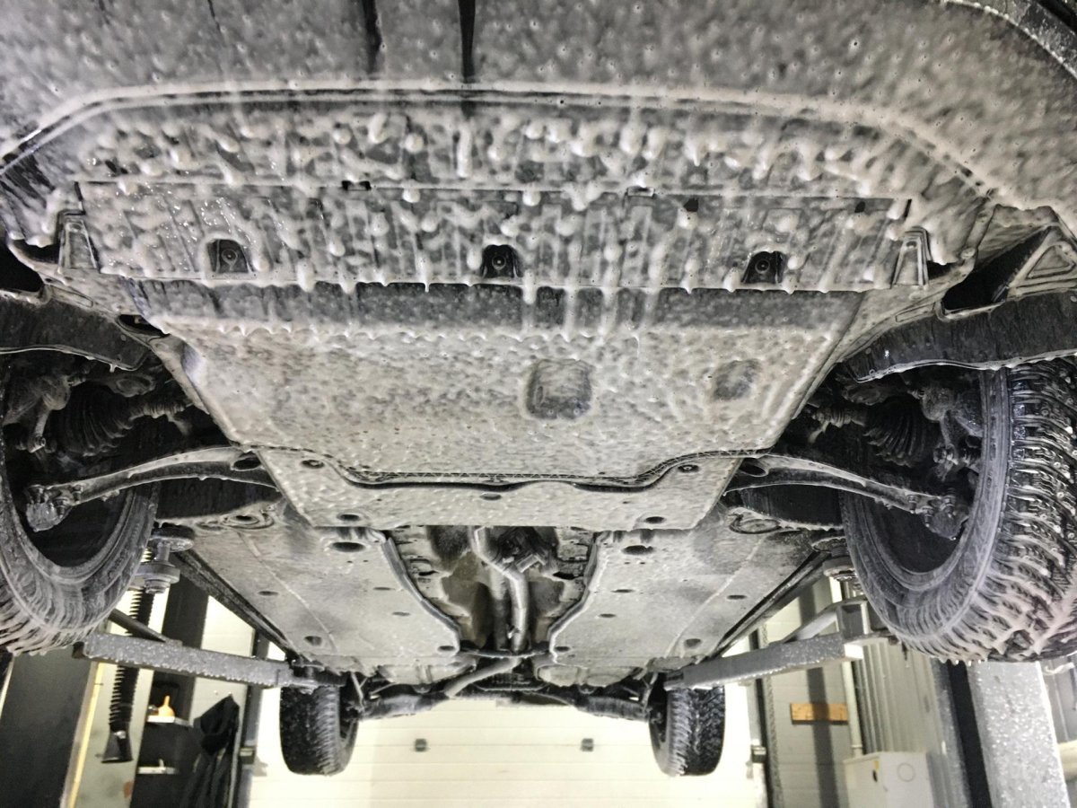 Skoda Octavia a5 FL днище