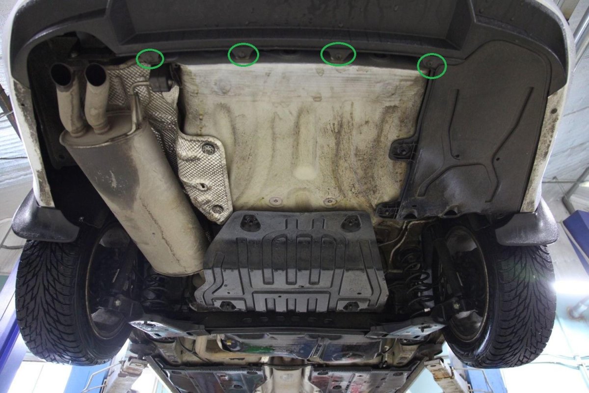 Skoda Octavia a5 снизу