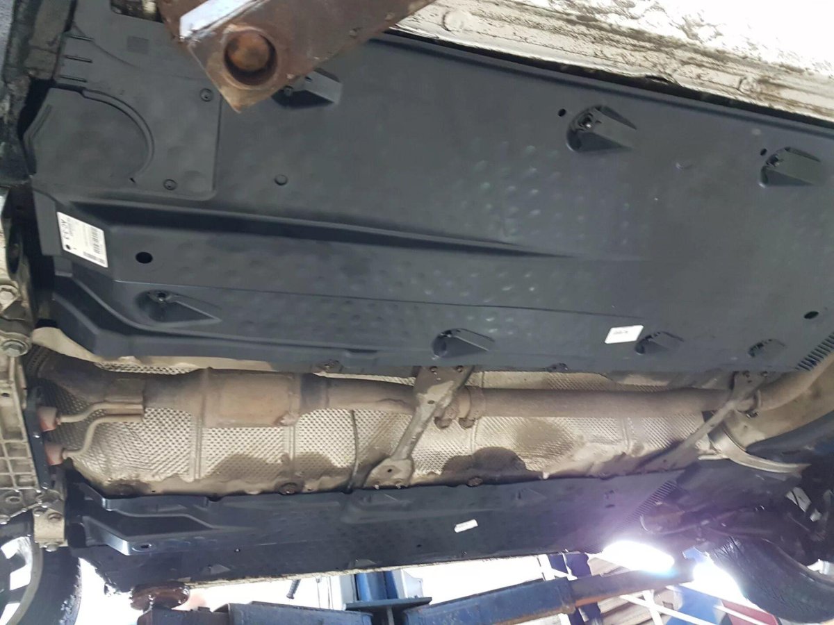 Днище Шкода Октавия а5