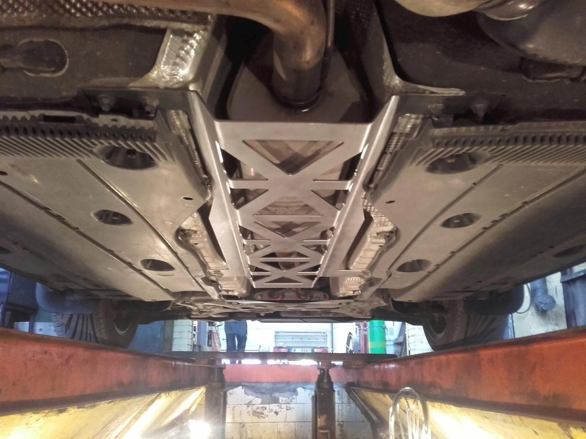 Защита днища Шкода Октавия а7