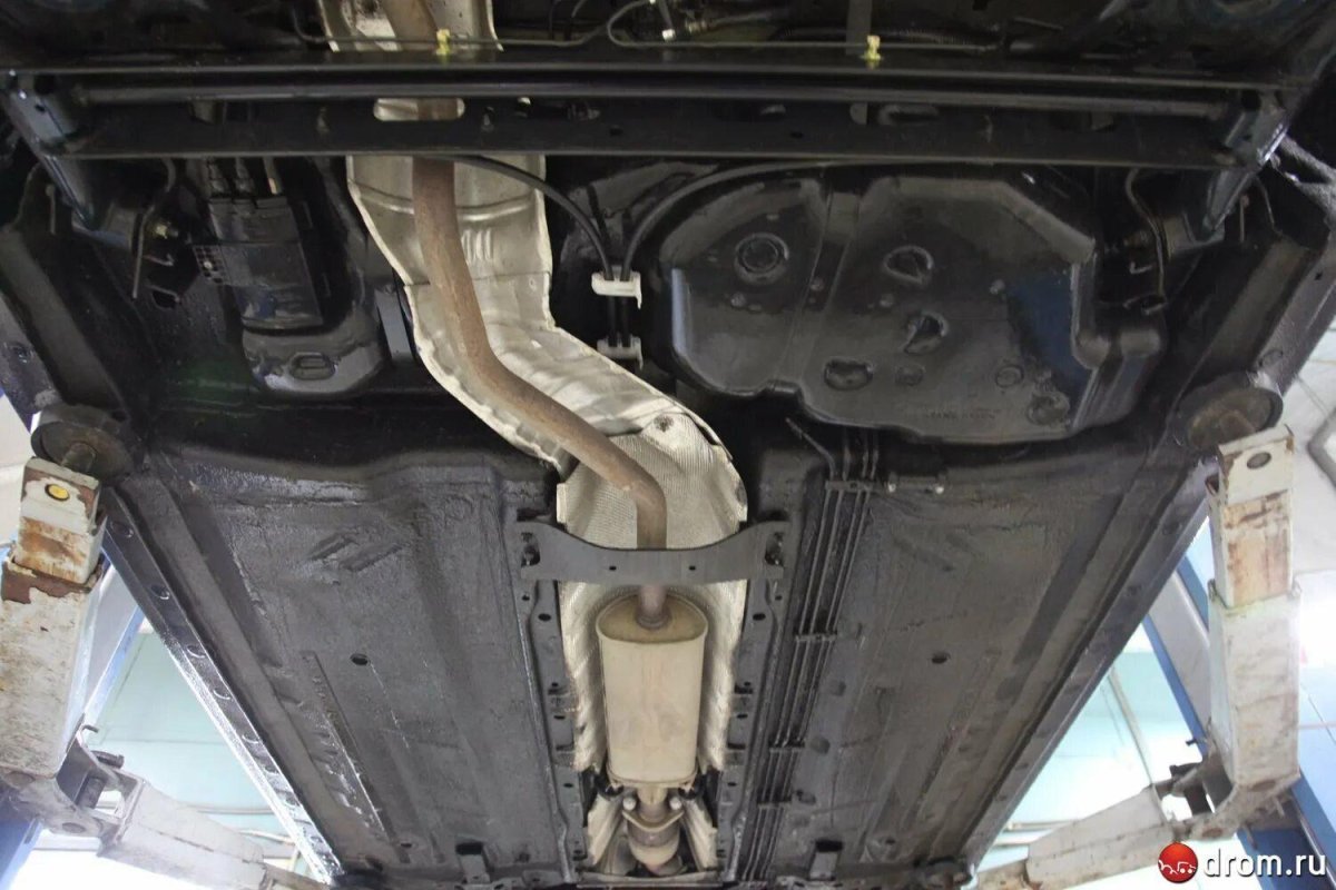 Днище Шкода Рапид