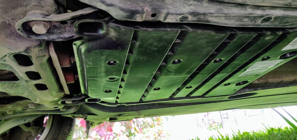 Днище Шкода Октавия а7