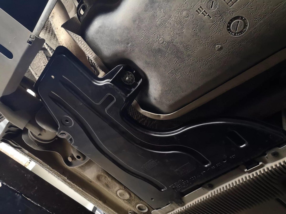 Защита днища Шкода Октавия а7