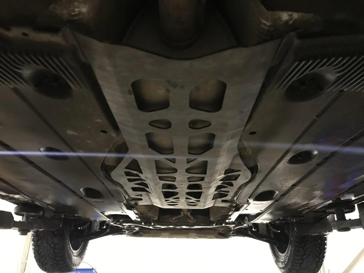 Распорки днища Шкода Октавия а5