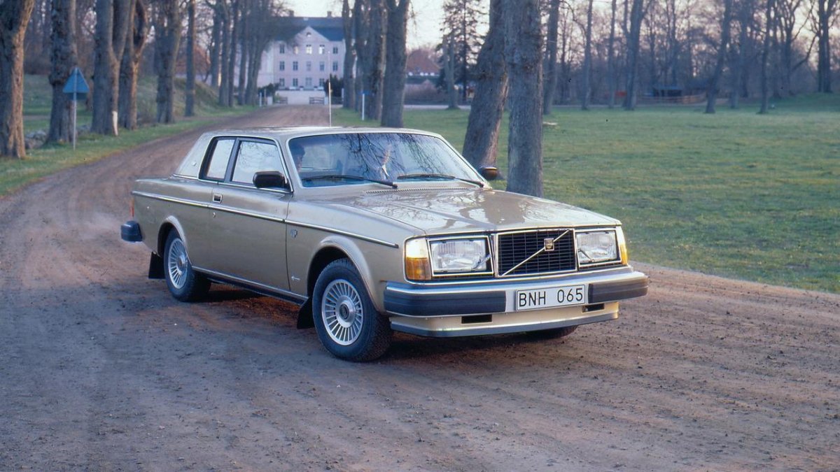 Volvo 262c