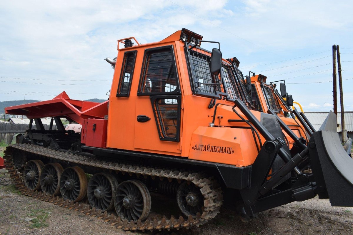 Трактор ТЛ-4 Алтайлесмаш