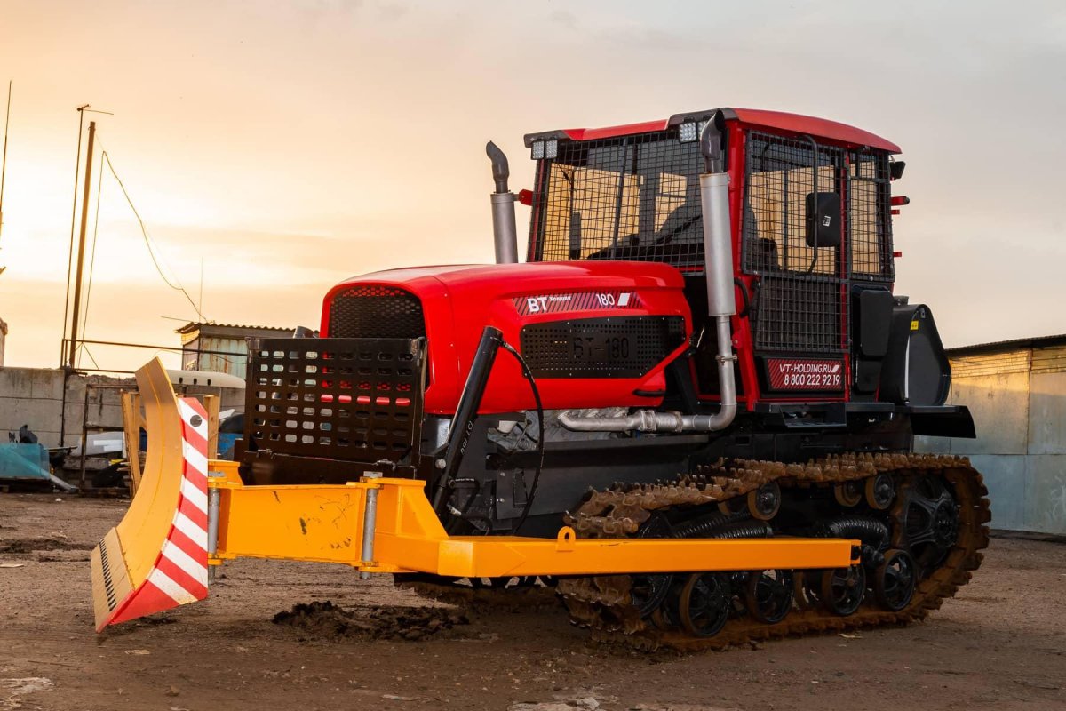 Вт-150 трактор