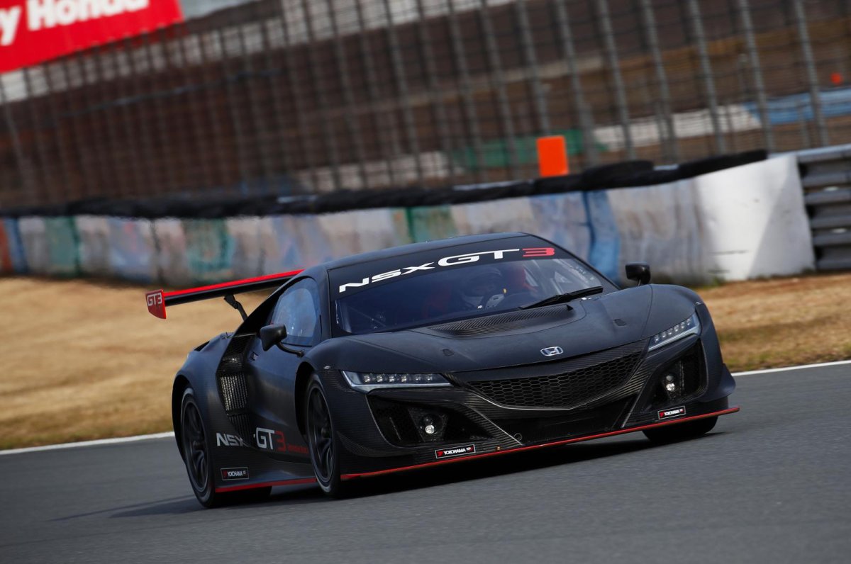 Хонда NSX gt3