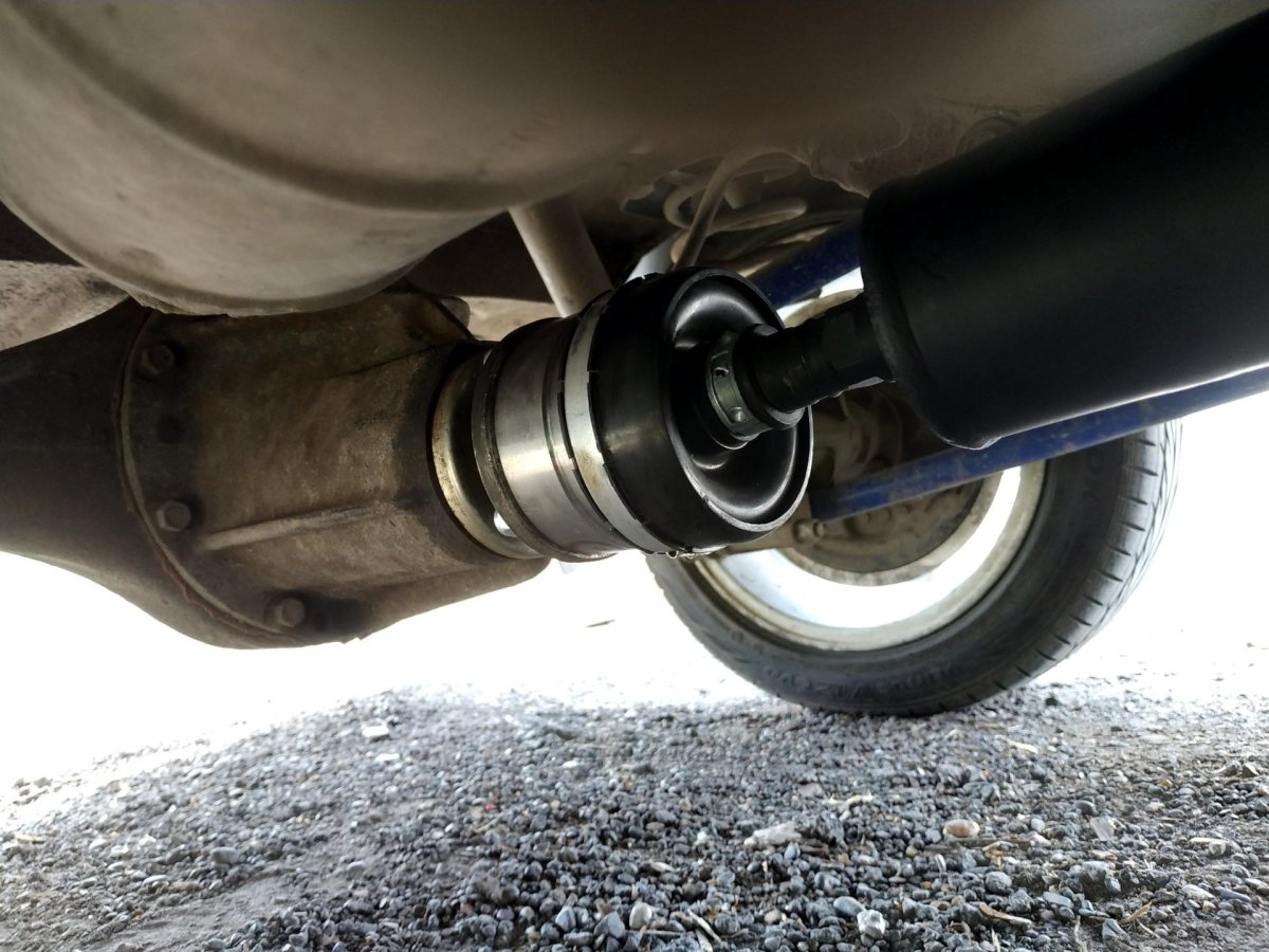 Карданный вал на шрусах ВАЗ 2107