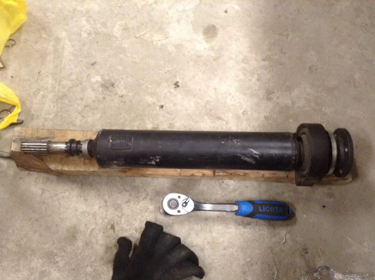 Кардан от ВАЗ 2107