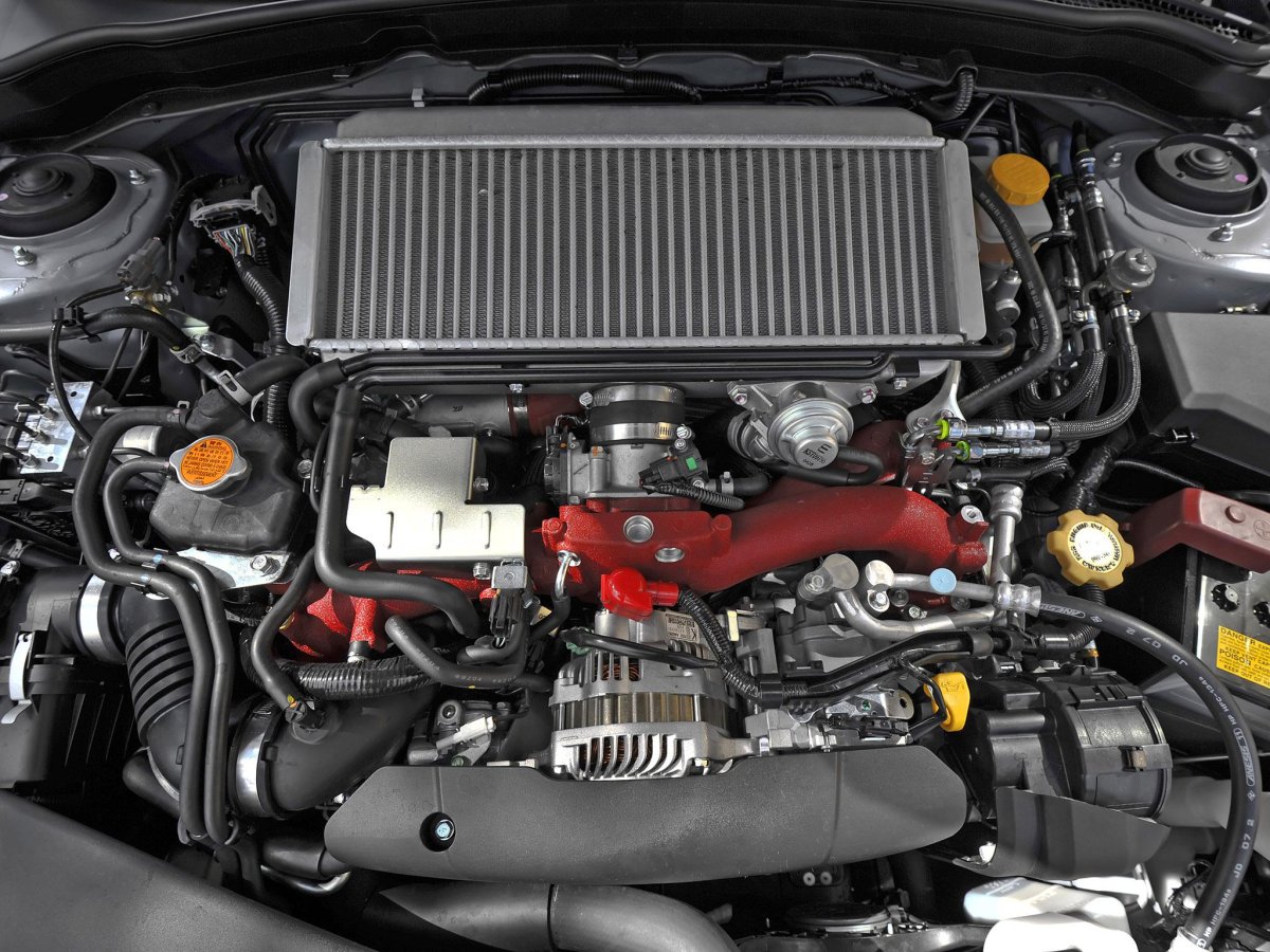 Субару Импреза WRX STI мотор