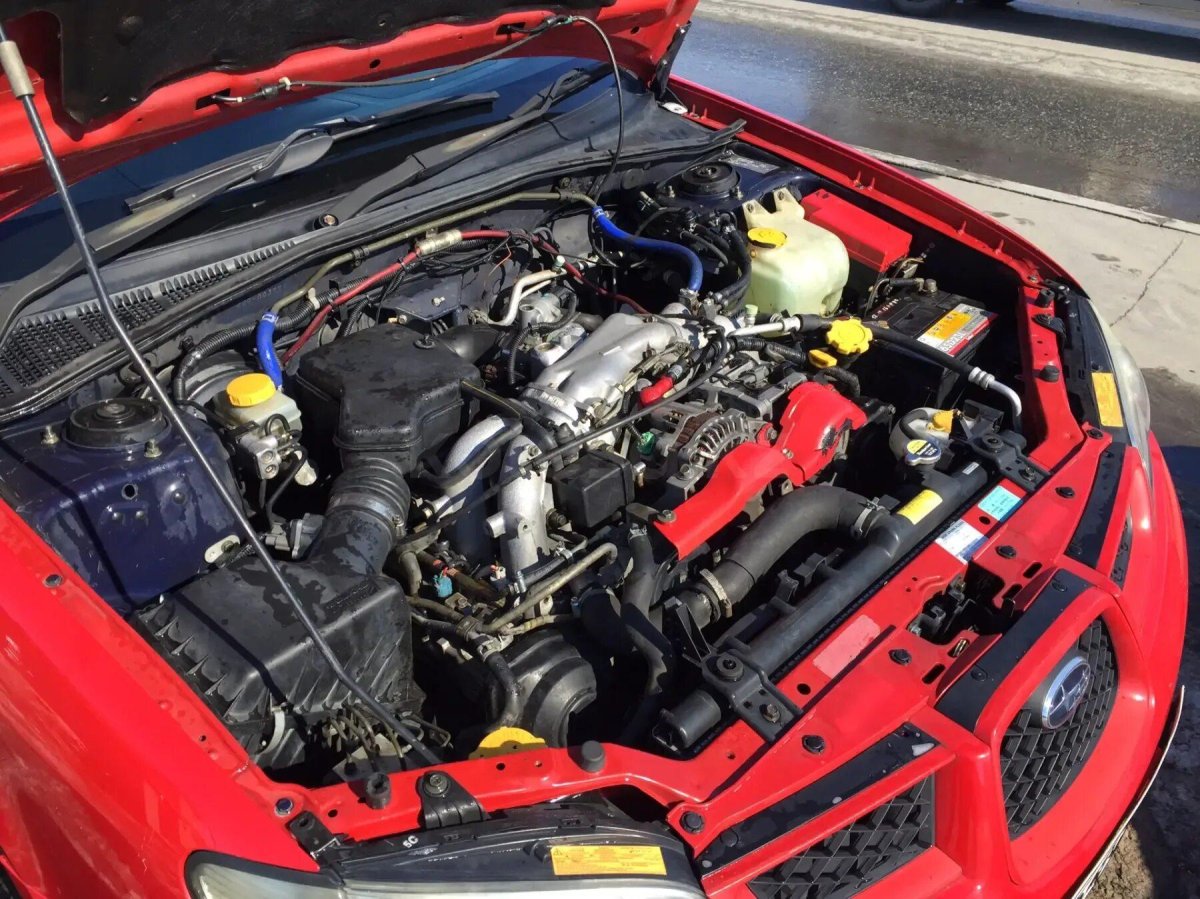 Subaru Impreza мотор