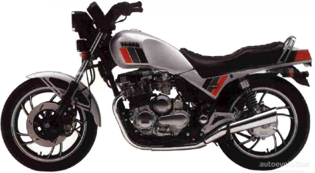 Yamaha XJ 750