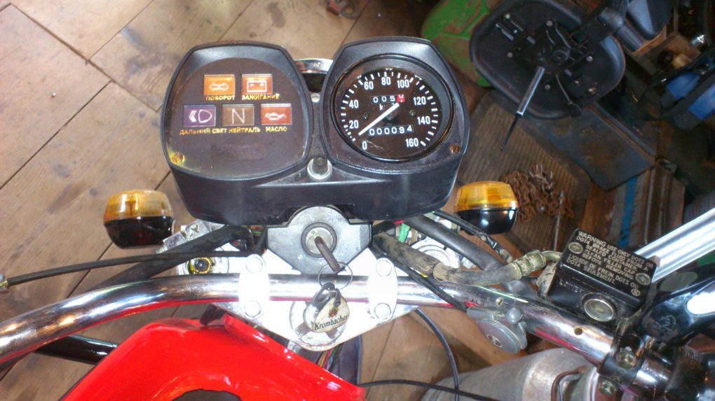 Приборная панель ИЖ Планета 5